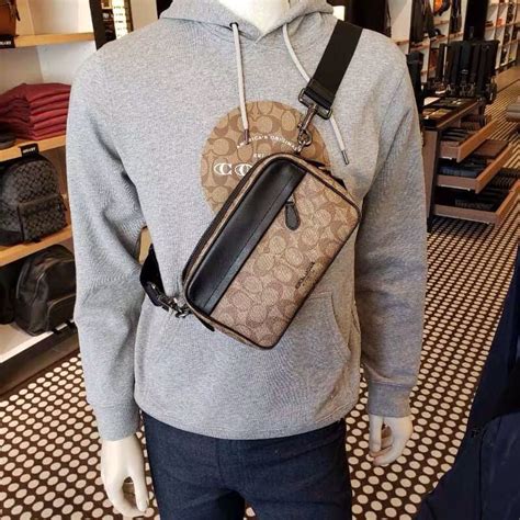 coach men's small crossbody bag.